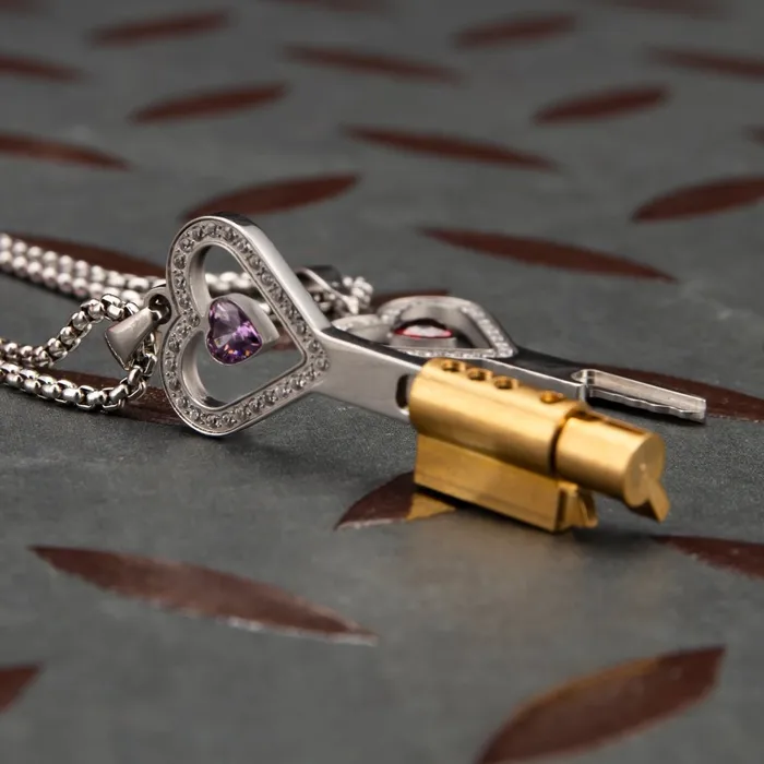 Dildos Oxyshop Heartkeeper Chastity Key Locket Real Moisssanite Diamonds